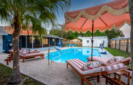 15 Minutes to Beach•Private Pool•Mini-golf•FirePit