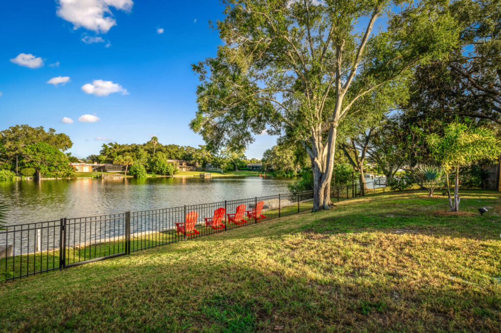 On the Creek,Waterfront,Heated Pool,Game Room, Clearwater Florida Main Image