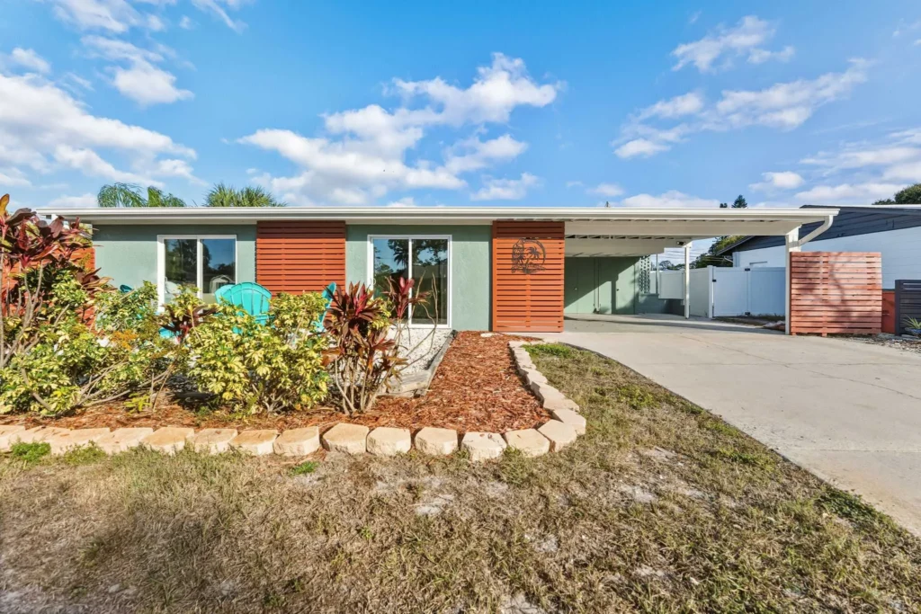 Welcome to the Aval Experience Blog: Your Guide to West Central Florida Vacations